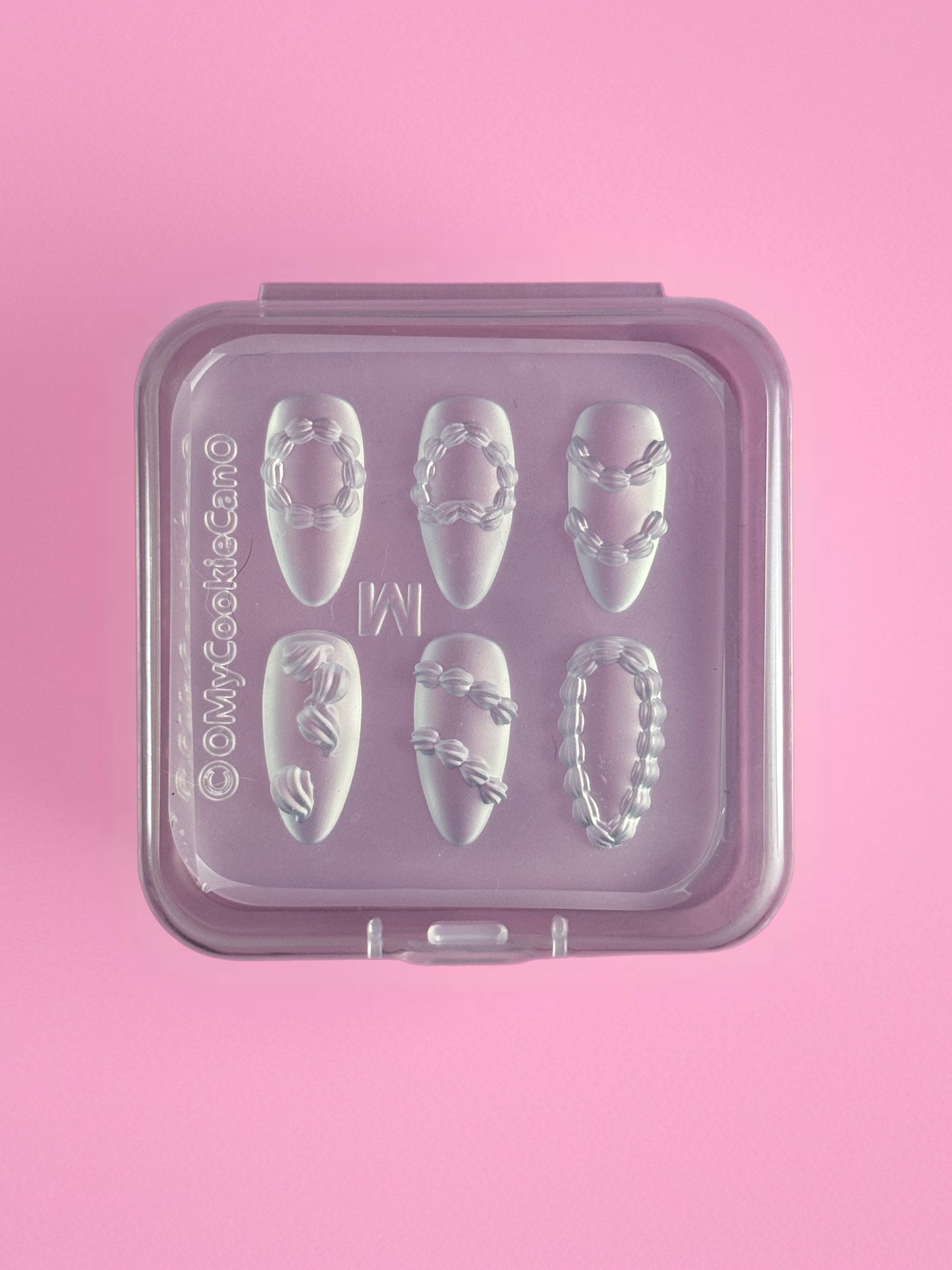✨New✨ Cuppie Cake Icing Nail Mold