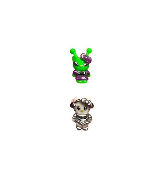Alien , Astro Cat  ~2 pc nail charm set