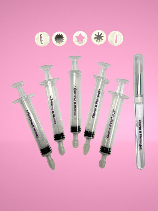 ✨New✨Charm’N Mini Nail Icing Piping Kit~ 5 Nozzles, 5 different tips , 1 spatula.